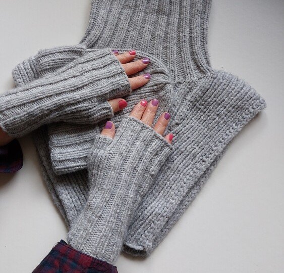 Knitting pattern, Another wristwarmer