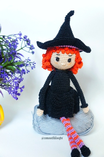 Amigurumi for Halloween. Crochet Witch Amigurumi.
