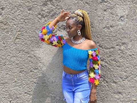 Flower Sleeves Crochet Top Pattern