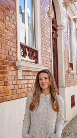 Raglan Sweater with Video Tutorial – for Beginners and Advanced Knitters