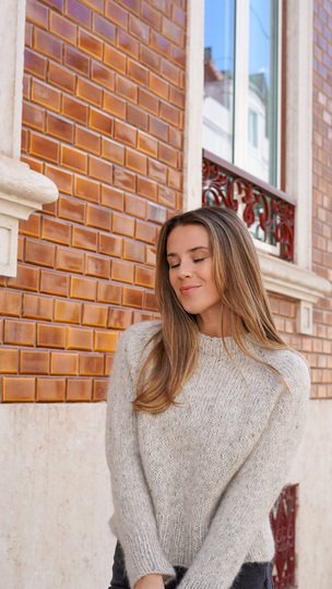 Raglan Sweater with Video Tutorial – for Beginners and Advanced Knitters