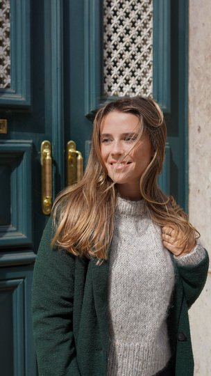 Raglan Sweater with Video Tutorial – for Beginners and Advanced Knitters