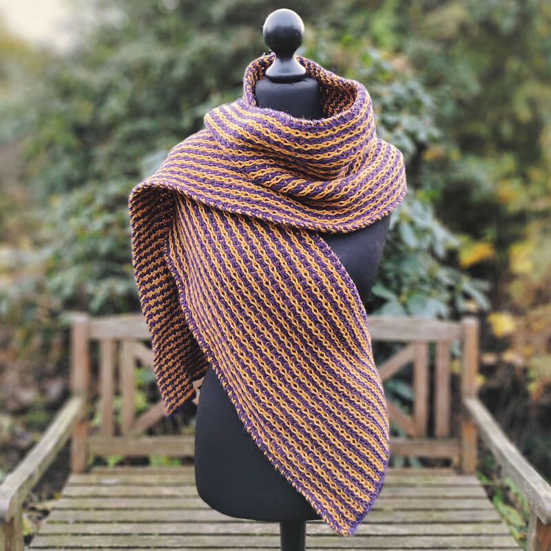 Kedja Scarf, slipped stitches, reversible, knitting pattern - Image 2