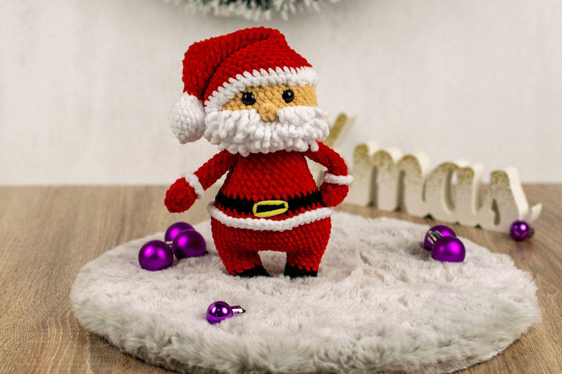 Santa Claus Amigurumi Crochet Pattern – PDF Tutorial for a Cute Christmas D