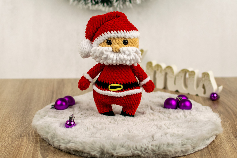 Santa Claus Amigurumi Crochet Pattern – PDF Tutorial for a Cute Christmas D