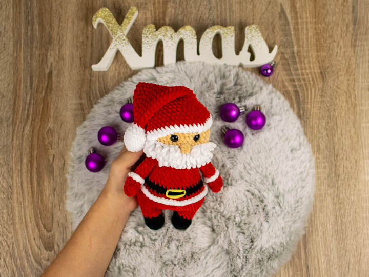 Santa Claus Amigurumi Crochet Pattern – PDF Tutorial for a Cute Christmas D