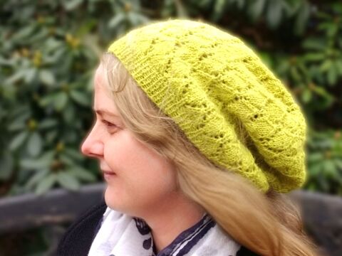 Prisca Beanie, Hat with Lace pattern, knitting pattern