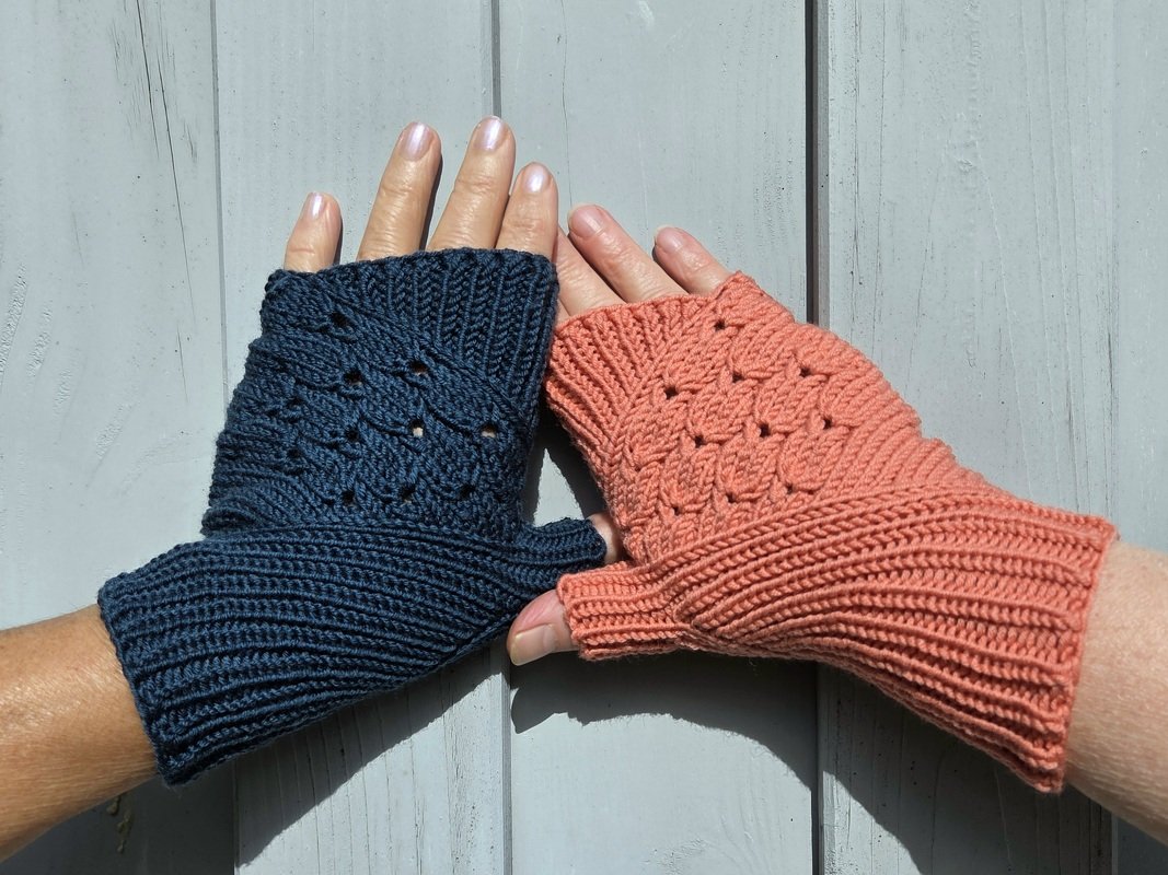 Handstulpen Kirschblüte , Strickanleitung