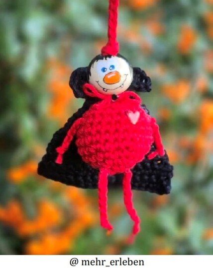 Crochet pattern “Count & Countess Dracula” (PDF)