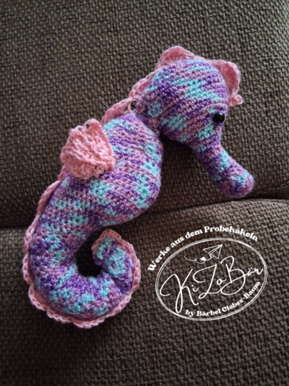 Seepferdchen Feline - Häkelanleitung für ein süßes Amigurumi-Seepferdchen