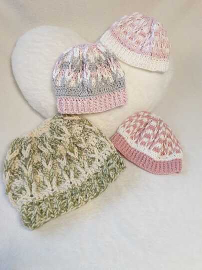 Crochet pattern hat with loop plait in all sizes and yarns (de/en)