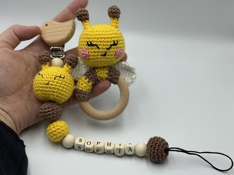 Crochet Pattern - Teething ring / Pacifier Chain - Bee