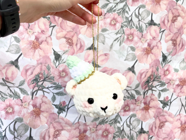 Häkelanleitung Weihnachtskugel Eisbär