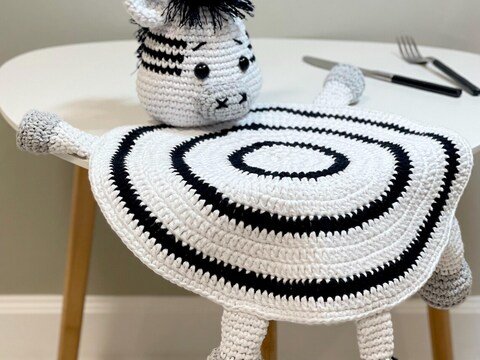 Crochet Pattern Zebra Placemat for Baby Decor