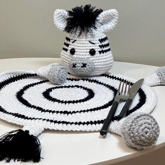 Crochet Pattern Zebra Placemat for Baby Decor