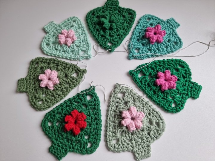 Granny-Tannenbaum häkeln PDF - Häkelanleitung für Weihnachtsdeko