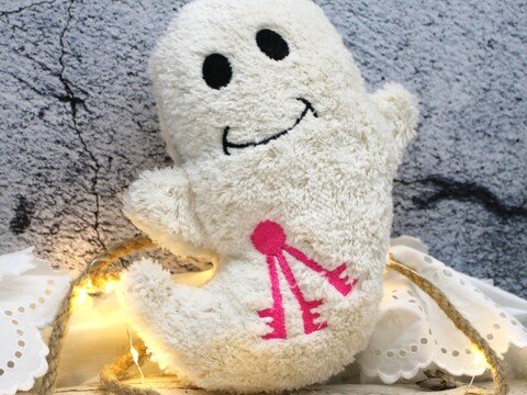 Stickdatei ITH Gespenst Halloween in 6 Größen