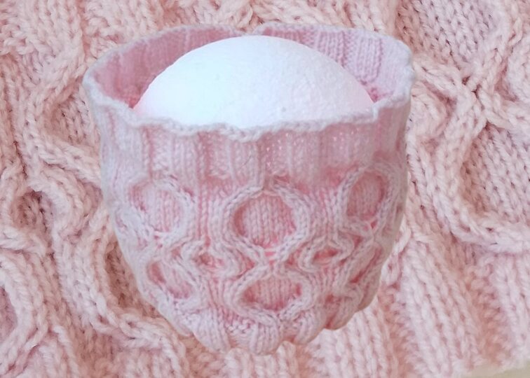 TeaCosyFolk's Lunar Landing Cowl Knitting Pattern