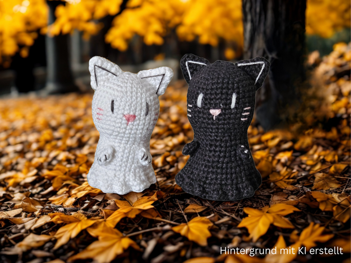 Crochet Pattern: Cat Ghost Bag Charm for Halloween
