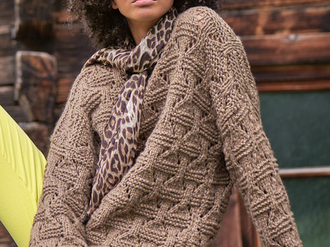 Pulli im Strukturmuster