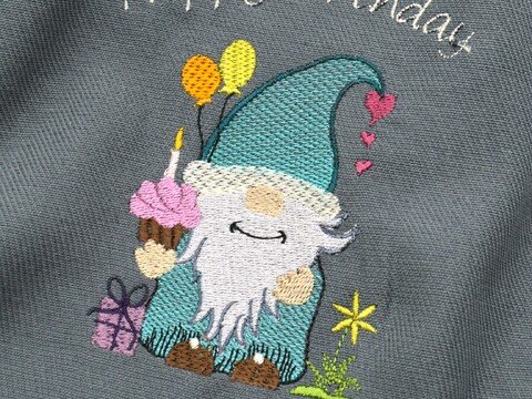 Stickdatei Wichtel Geburtstag