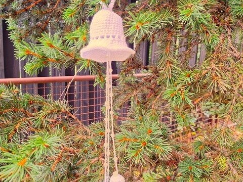 Häkelanleitung Fenster - Türdekoration  Glocke