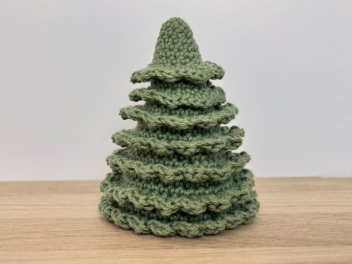 Weihnachtsbäume m. Perlen häkeln, Tannenbaum Weihnachtsdeko, Winterdeko