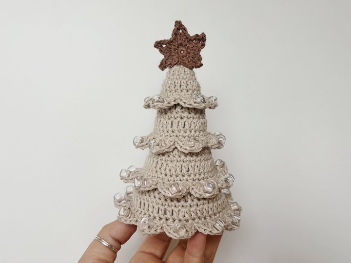 Weihnachtsbaum, Tannenbaum m. Perlen, Weihnachtsdeko für den Winter häkeln