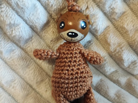 Crochet pattern: Beaver worm