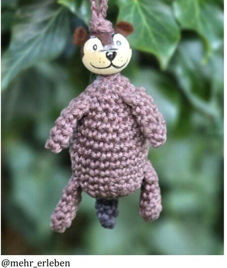 Crochet pattern: Beaver worm
