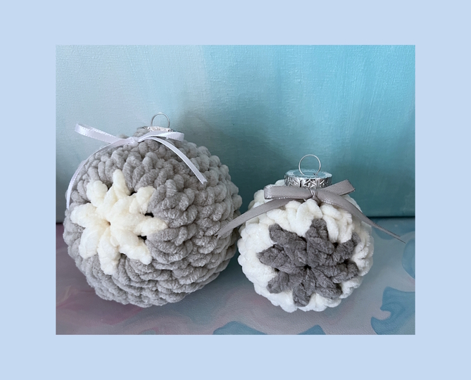 Cozyballs Nr. 1 Christbaumkugeln aus Chenillewolle, Häkelanleitung PDF