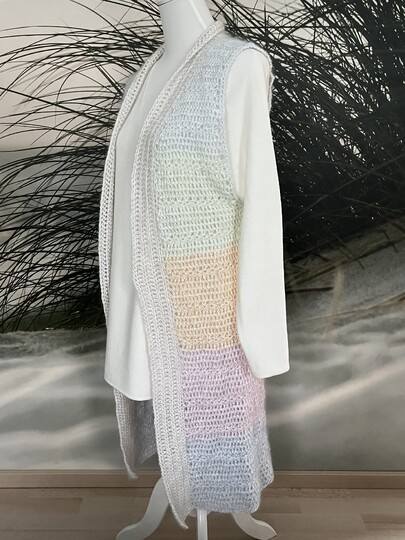 Lange Weste in Pastell