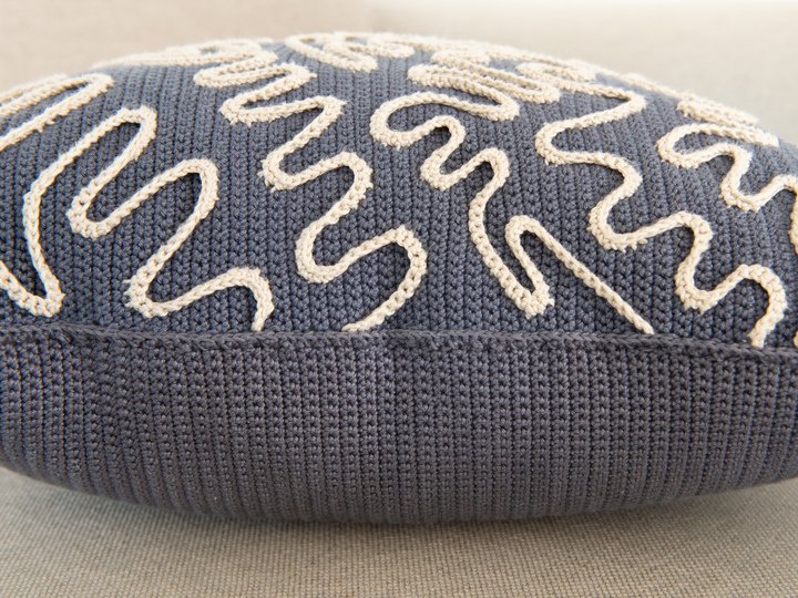 Crochet pattern pillowcase coral dream edition brain coral with zipper