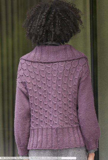 Zopfmuster-Pulli mit großen Kragen