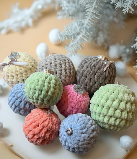 Crochet Pattern Chunky Christmas Balls "Cozyballs No. 2", soft & cosy