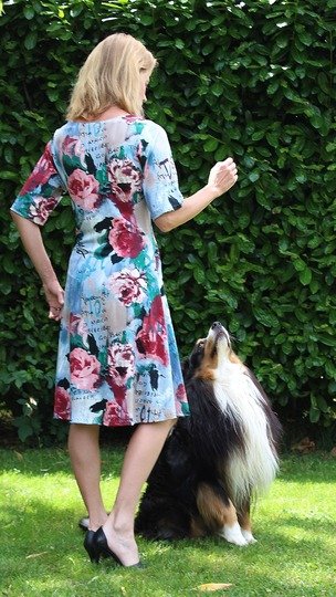 Kleid Bruni - Gr. 32-64 - E-Book und Nähanleitung