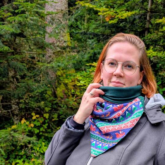 Schnittmuster Dreiecksschal in Loopschalform nähen – „Vor Kälte geschützt“