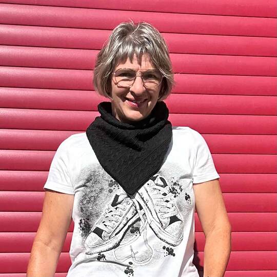 Schnittmuster Dreiecksschal in Loopschalform nähen – „Vor Kälte geschützt“