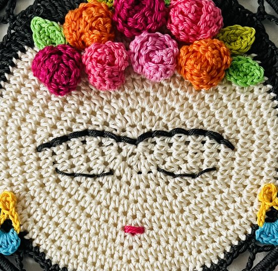 Traumfänger "Mexican Beauty" Frau mit Blumenkrone, 2 Größen Häkelanleitung