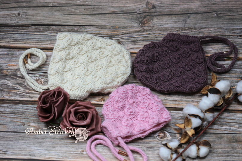 Mulberry cap/bonnet knitted in a mulberry pattern No. 002