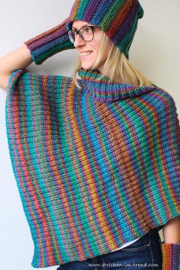 Strickanleitung Poncho SoftDream #3 + Häkelset BONUS Mütze, Tuch & Stulpen