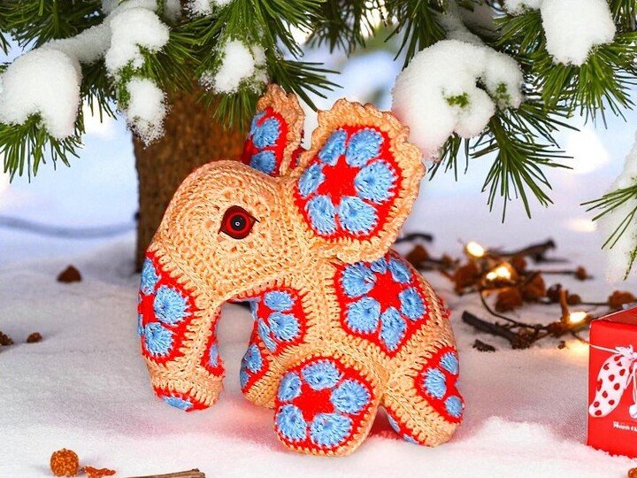 African Flowers Christmas Set – Elephant Baubles & Star 5 PDFs
