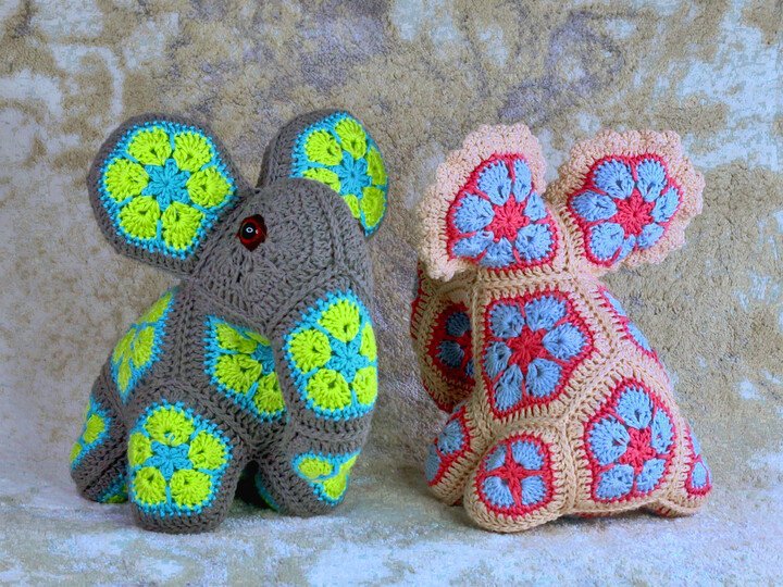 African Flowers Christmas Set – Elephant Baubles & Star 5 PDFs