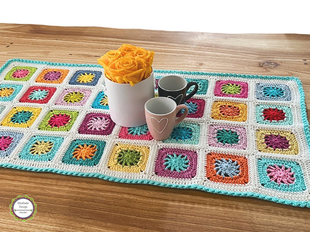 Crochet Pattern Granny Square Table Runner "Sunrise Squares", any size