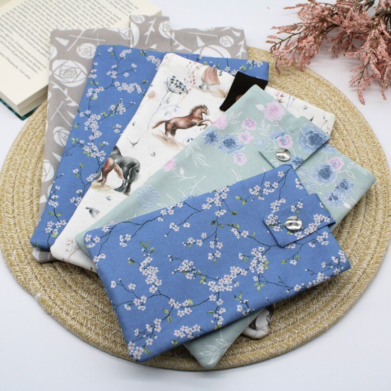 Stickdatei ITH Buchhüllen Buch Lesen Bücherschutz Handyhülle Leseratte