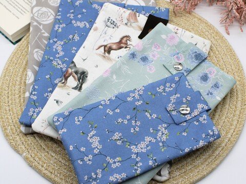 Stickdatei ITH Buchhüllen Buch Lesen Bücherschutz Handyhülle Leseratte