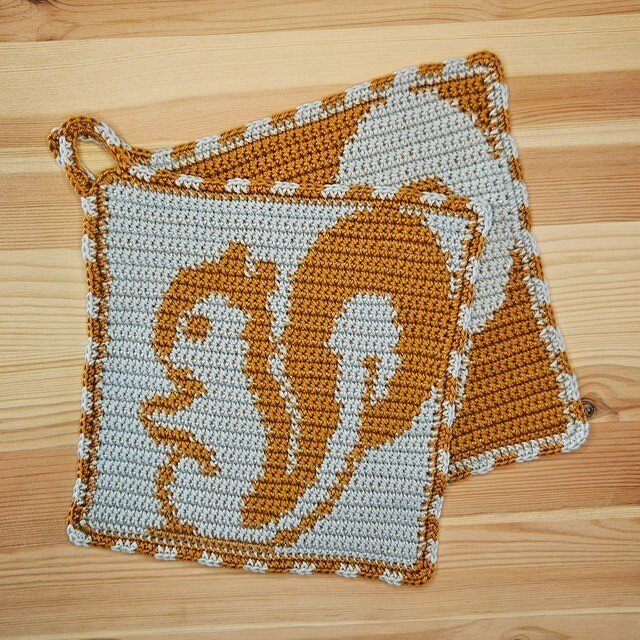 Häkelanleitung Topflappen "Eichhörnchen"