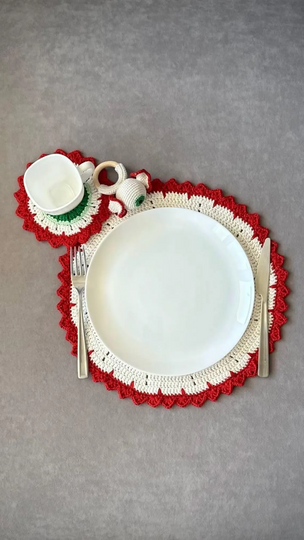 Crochet Pattern Eye Rug for Halloween Table Decor