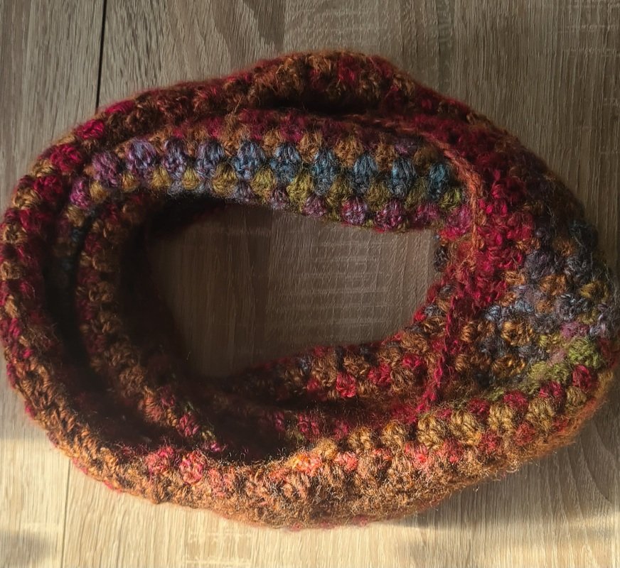 Häkelanleitung Loopschal "Herbstzauber" - Bild 3
