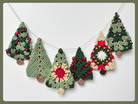 Granny Square Christmas Tree, Christmas ornaments, Xmas Garland, Gift Tags